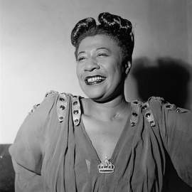 Ella Fitzgerald: Under A Blanket Of Blue