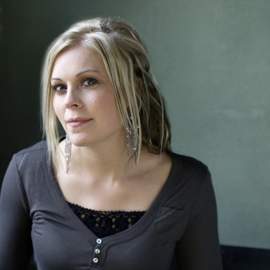 Vicky Beeching: Join The Song