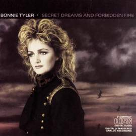 Bonnie Tyler: Holding Out For A Hero