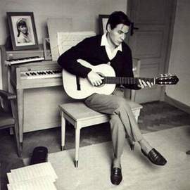 Antonio Carlos Jobim: How Insensitive (Insensatez)