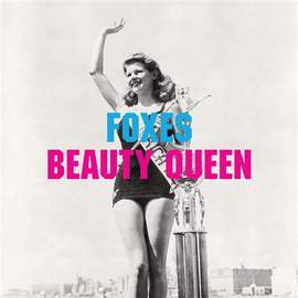 Foxes: Beauty Queen
