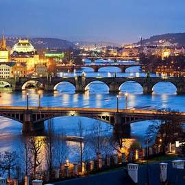 Michel Cywie: A Prague A Santiago