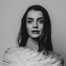 Eydís Evensen: Anna's Theme