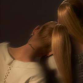 Ariana Grande: we can't be friends (wait for your love)