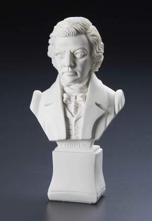 Frédéric Chopin: Composer Statuette - Chopin 7'' Product Image