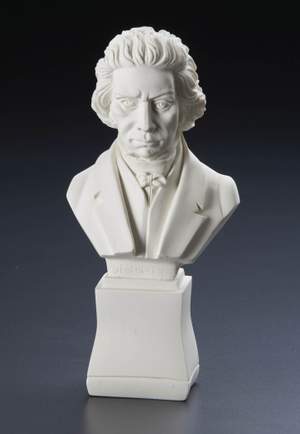 Ludwig van Beethoven: Composer Statuette - Beethoven 7''