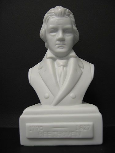 Composer Statuette - Beethoven 5''