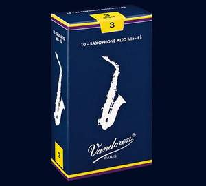 Vandoren Alto Sax Reeds 2.5 Traditional (10 BOX)