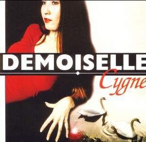 Demoiselle Cygne