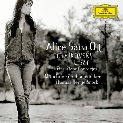 Tchaikovsky & Liszt: First Piano Concertos