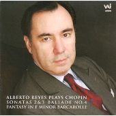 Alberto Reyes plays Chopin