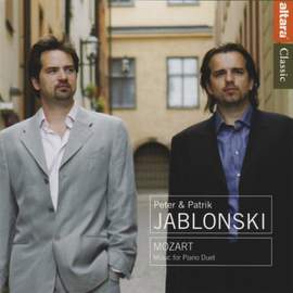 Mozart: Music for Piano Duet