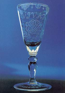 Bach-Pokal mit Bach-Monogramm
