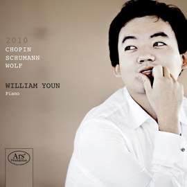 William Youn plays Chopin, Schumann & Wolf