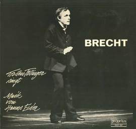 Torsten Föllinger singt Musik von Hanns Eisler