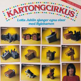Kartongcirkus - Lotta Juhlin sjunger egna visor med Bylebarnen
