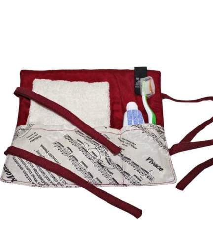 Zahnpflege-Tasche mit Handtuch