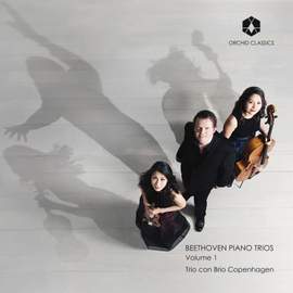 Beethoven: Piano Trios Volume I