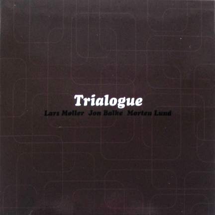 Trialogue