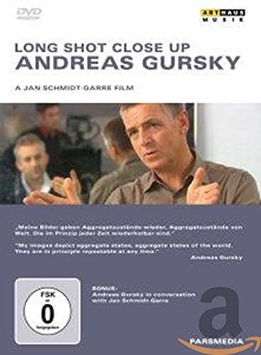 Andreas Gursky - Long Shot Close Up