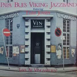 Live at Vingaarden (feat. Theis Jensen)