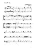 String Time Christmas: Viola Book Product Image