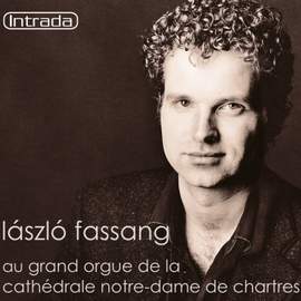 László Fassang au grand orgue de la cathédrale Notre-Dame de Chartres