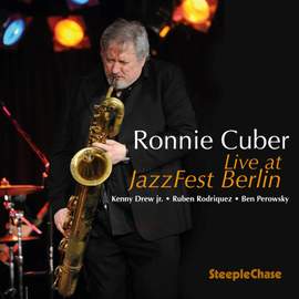 Live at JazzFest Berlin