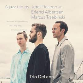 Trio Deleon