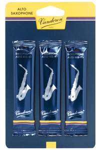 Vandoren Alto Sax Reeds 2.5 Traditional (3 Pack)