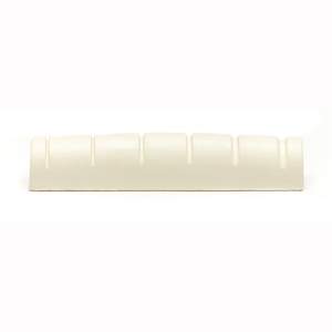 Graphtech tusq nut - slotted 1 1316inch