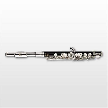 Yamaha Piccolo YPC-32
