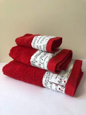 Red and best sale white towels