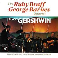 Plays Gershwin