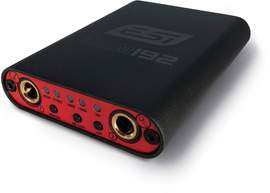 UGM192 Ultra Mobile Guitar & Mic USB Audio Adaptor