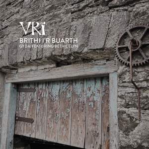 Brithi i'r Buarth (feat. Beth Celyn)