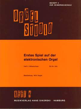 Erstes Spiel auf der elektronischen Orgel