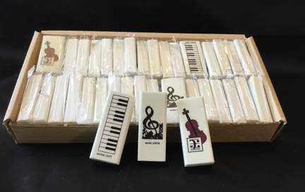 Erasers mixed: musical notes, strings, Keyboard