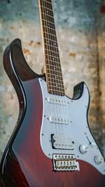 Yamaha Electric Guitar Pacifica 112J Old Violin Sunburst Product Image