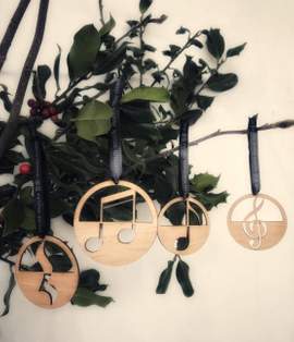 Christbaum-Anhänger aus Holz - 4 Stück