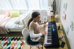 Yamaha Digital Keyboard PSR-E383 Product Image