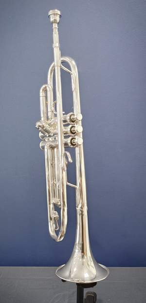 Vincent Bach 'Omega' Trumpet TR355G - Pre-Loved