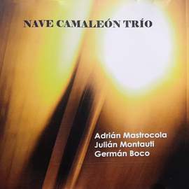 Nave Camaleón Trío