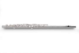 Pearl Quantz 525E-BM Flute with Beaumont Case