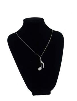 Necklace quaver