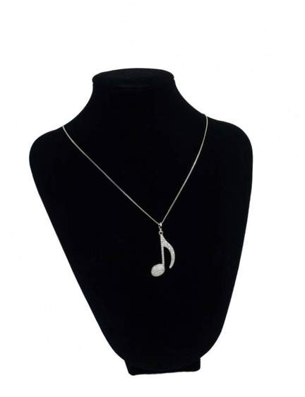 Necklace quaver