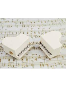 Sharpener grand piano 3D white