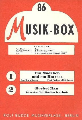 Ein Mädchen und ein Matrose