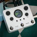 Mooer GL200 Groove Loop Phrase and Drum Station Product Image