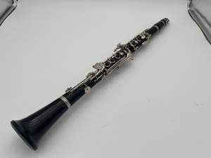Boosey and Hawkes 'Emperor' B flat Clarinet - Pre-Loved